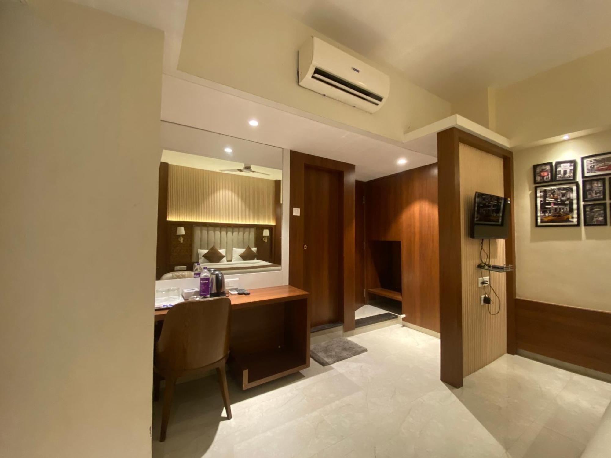 Hotel Czar Inn - Vashi Navi Mumbai Dış mekan fotoğraf